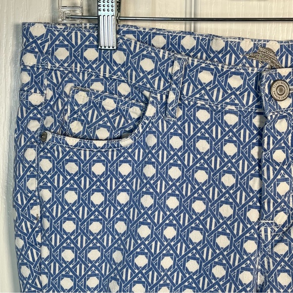 Tommy Bahama Skinny Ankle Jeans Sz 31 x 28 Violet Petal Blue White Print - Picture 6 of 13